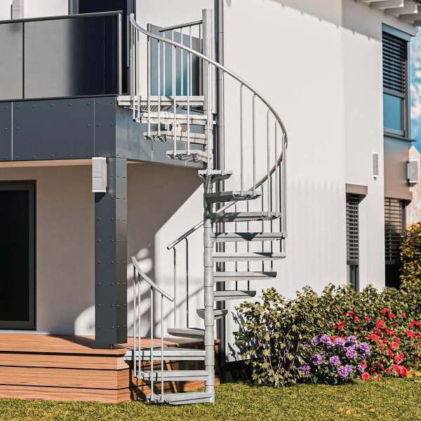 Escalier extérieur en colimaçon SCARVO M avec plate-forme